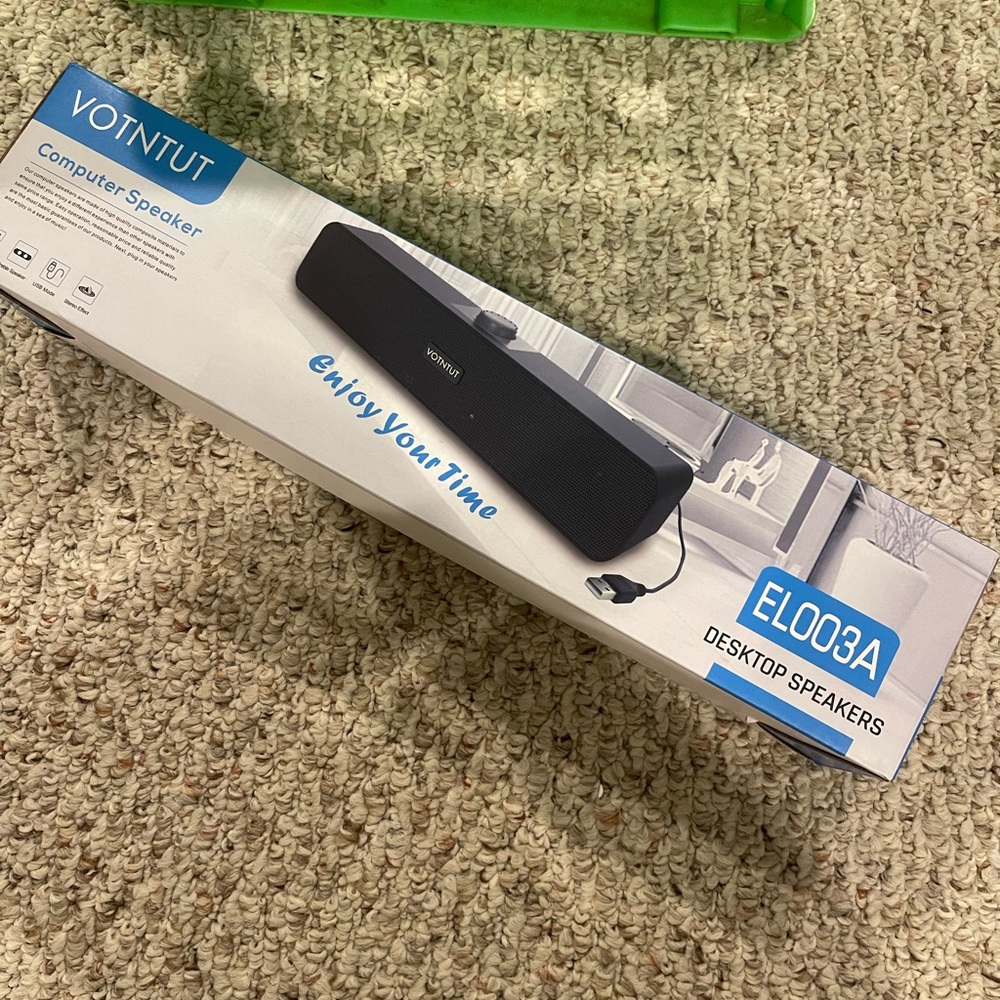 Black Computer Speakers